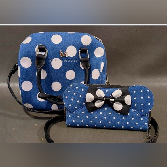 Disney Loungefly Minnie Mouse Denim Polka Dot Purse With Matching Zip Wallet - Picture 13 of 13